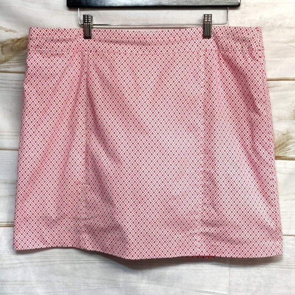 Kim Rogers Dark Pink and White Skirt, Size 16